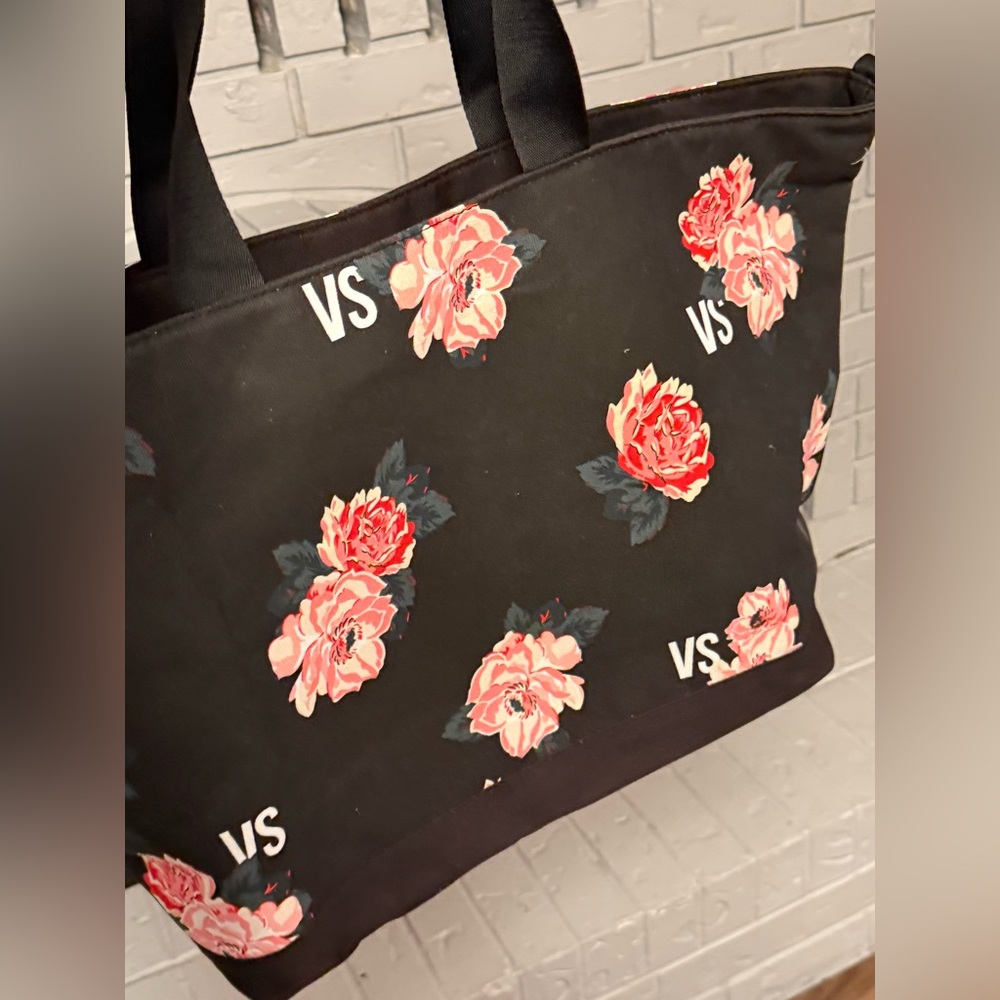 VICTORIA SECRET 🌸 TOTE